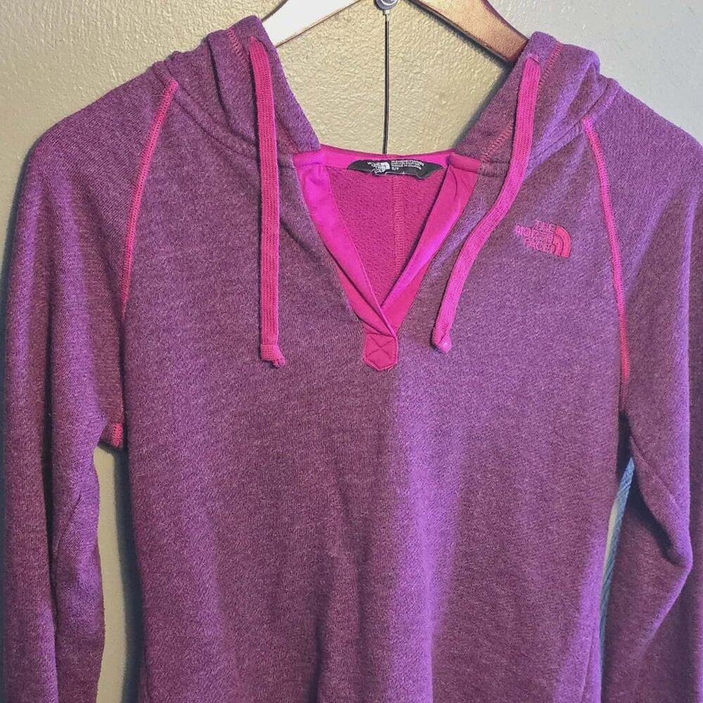 The North Face Purple Pink Magenta Pullover Hoodie SMALL High Low Hem*Excellent